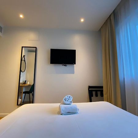 Oskar Hotel Annemasse Zewnętrze zdjęcie
